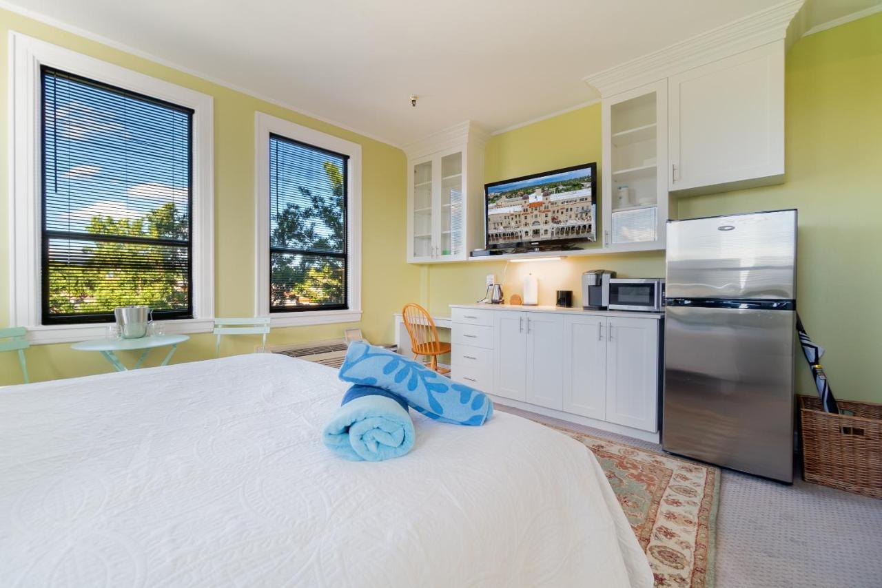 Palm Beach Island Condominiums Buitenkant foto